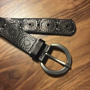 Vintage Fossil Black Embossed Belt with Silver Accents